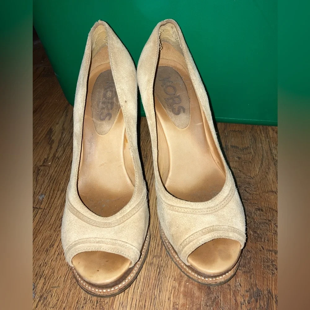 Spring Wedges - Picture 6 of 8